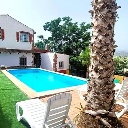 Cucazorra Rural House Holiday home *