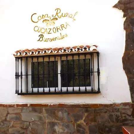 Cucazorra Rural House *