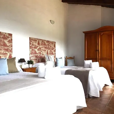 Holiday home Cucazorra Rural House